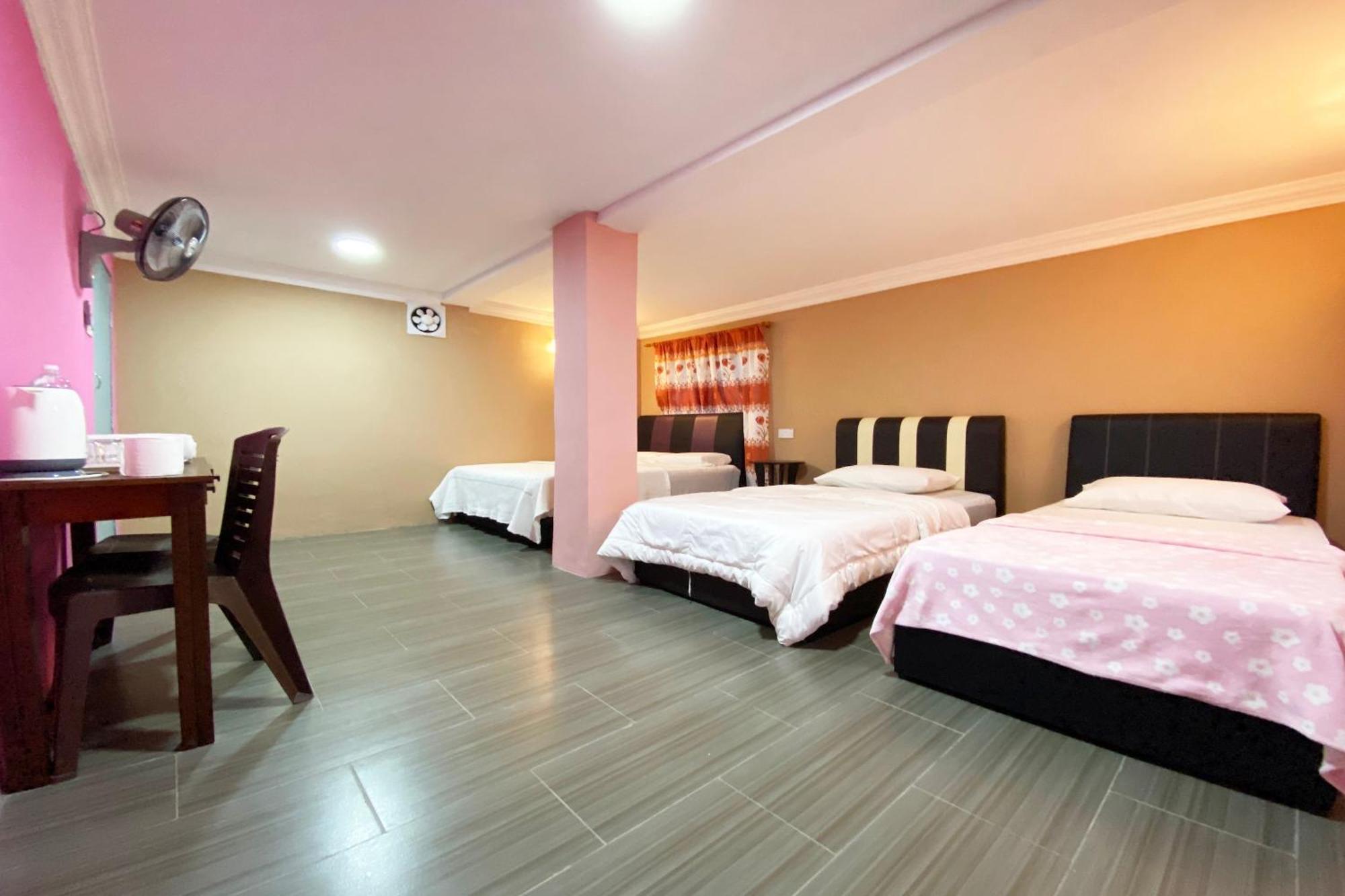 Oyo Home 90285 Pogimpaan Homestay Ranau Zewnętrze zdjęcie